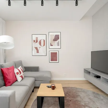 W Zielonej Okolicy Poznania Z Parkingiem By Renters Апартаменты