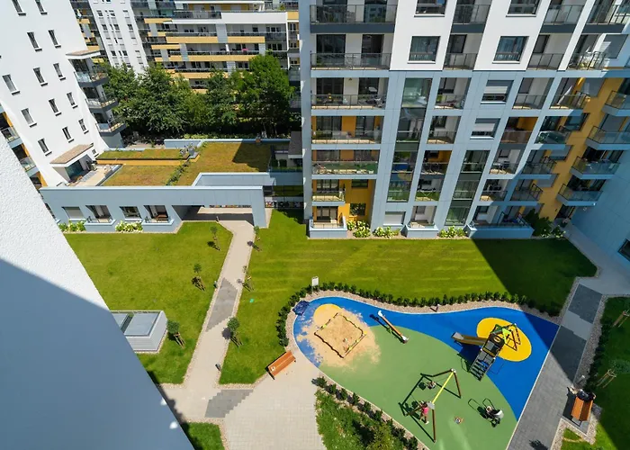 W Zielonej Okolicy Poznania Z Parkingiem By Renters * بوزنان