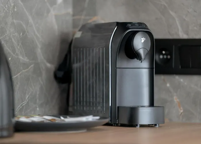 W Zielonej Okolicy Poznania Z Parkingiem By Renters بوزنان