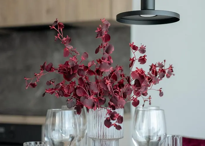 W Zielonej Okolicy Poznania Z Parkingiem By Renters * بوزنان