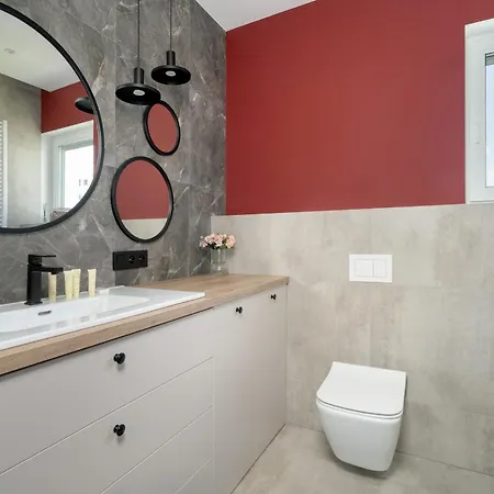 W Zielonej Okolicy Poznania Z Parkingiem By Renters Apartman *