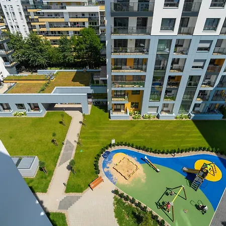 W Zielonej Okolicy Poznania Z Parkingiem By Renters * Poznan