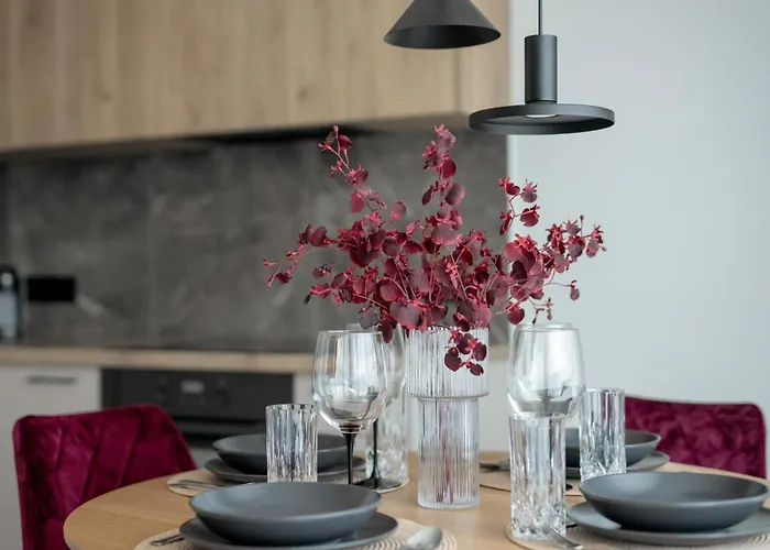 W Zielonej Okolicy Poznania Z Parkingiem By Renters Apartman *